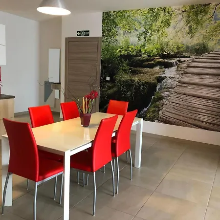 189 Chezli Court * Birżebbuġa