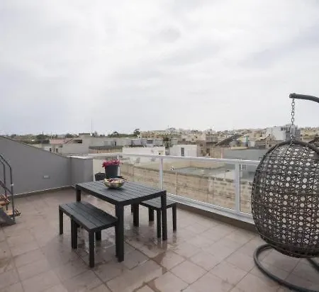 189 Chezli Court * Birżebbuġa