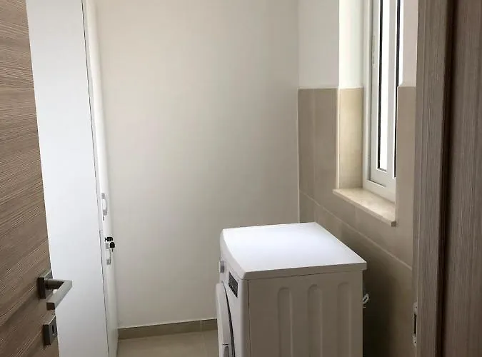 189 Chezli Court Apartament Birżebbuġa