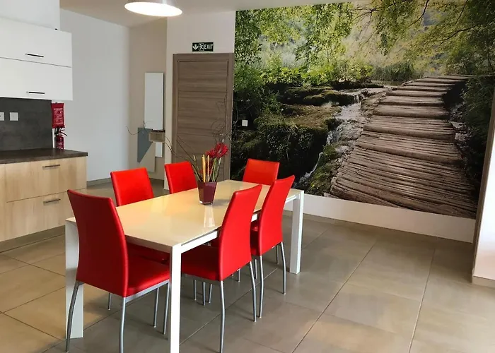 189 Chezli Court * Birżebbuġa