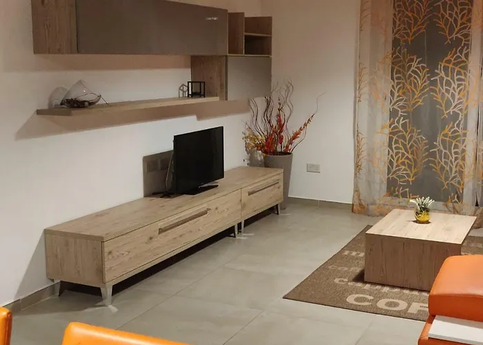 Apartament 189 Chezli Court